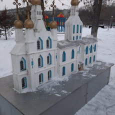 Кованая фигура Одигитриевская церковь в Саду Алюминщиков. Фото Е. Протопопова